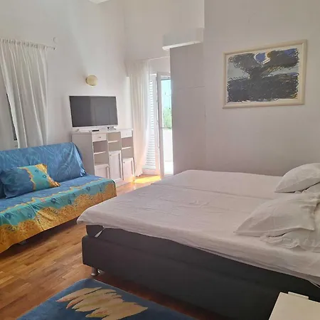 Appartement Sea View - One Bedroom With Sea View Povljana