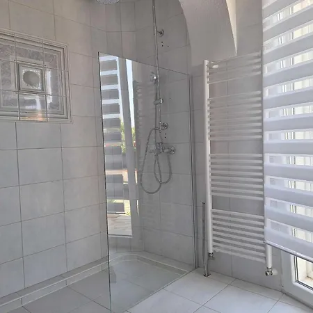 Sea View - One Bedroom With Sea View *