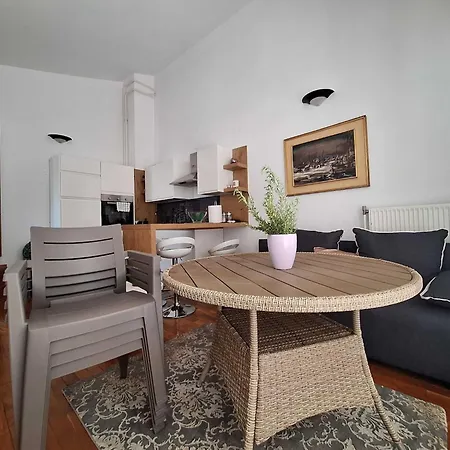 Sea View - One Bedroom With Sea View Appartement Povljana