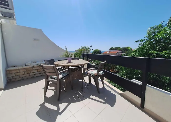 Lägenhet Sea View - One Bedroom With Sea View *