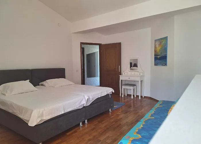 Lägenhet Sea View - One Bedroom With Sea View Povljana